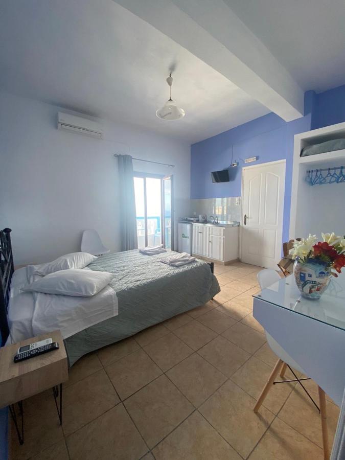 Stella Nomikou Apartments Firostefani Exterior photo